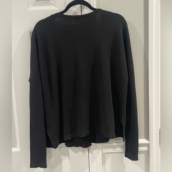 LA Made - Happy Top in Black - Picture 8 of 13